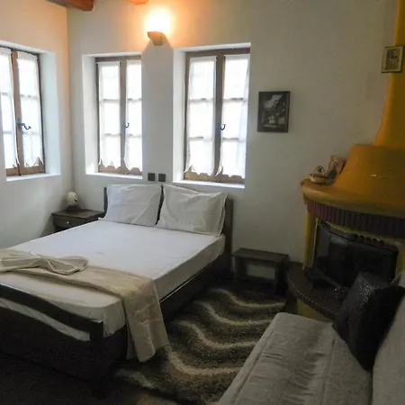 Klearchos Apartment